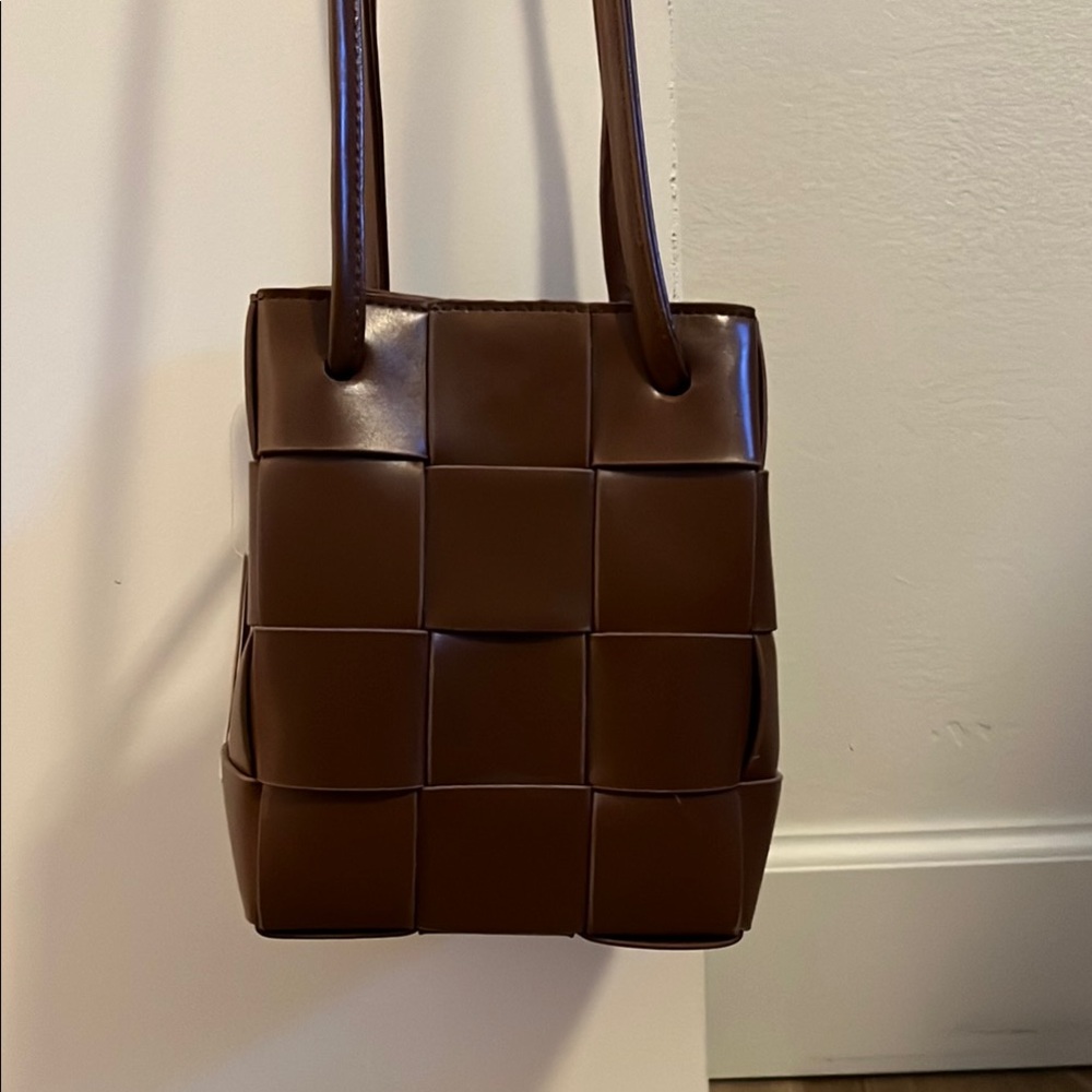 NWT Anthropologie Woven Mini Bucket Tote Deep Brown
